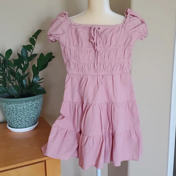 pink mini dress shein SHEIN ICON Women's Pink Iridescent Mini Dress: Casual Short Sleeve Round  Neck Knitted Fabric Dress With A Straight Hem For A Look